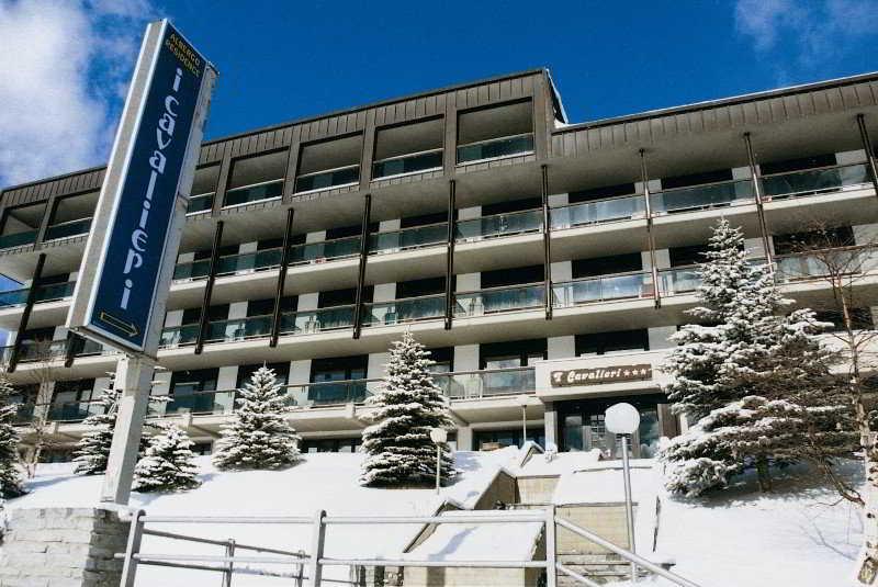 Hotel Ski Club I Cavalieri Rta Colle Colle Sestriere Zewnętrze zdjęcie