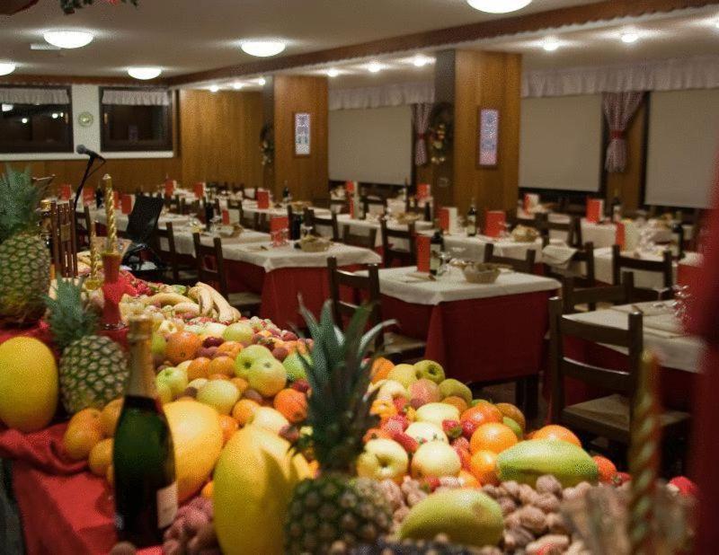 Hotel Ski Club I Cavalieri Rta Colle Colle Sestriere Zewnętrze zdjęcie